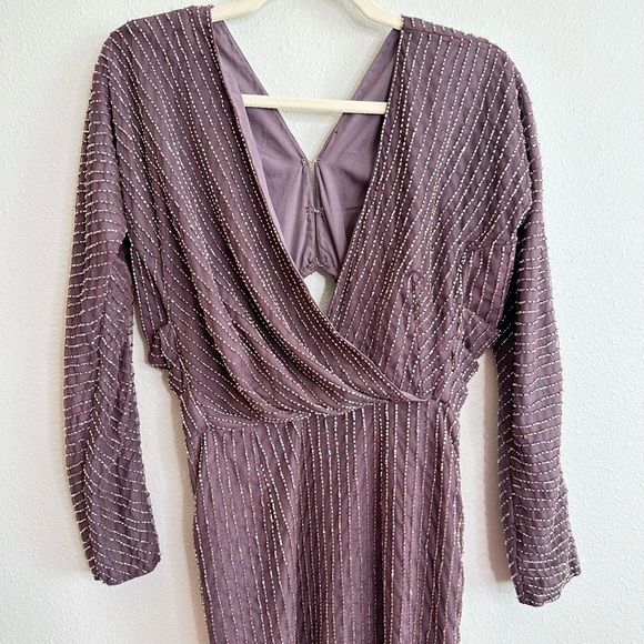 NWT ASOS Gold Linear Batwing Midi Dress Sz 2 - Picture 6 of 12